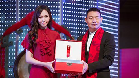 中国美正当红，z6尊龙旗舰厅A股上市，引领新时代
